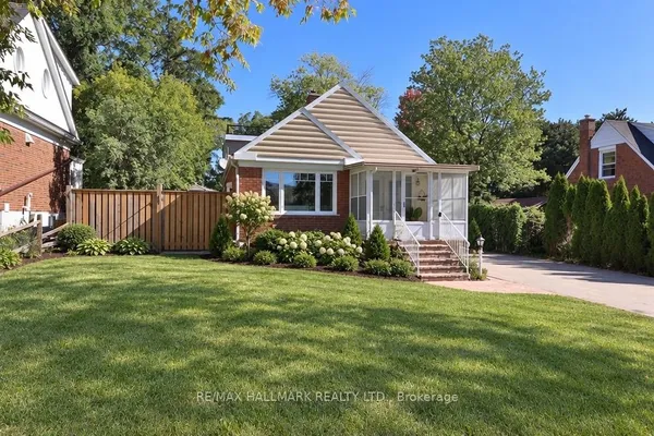 11 Brookside Drive — photo 2