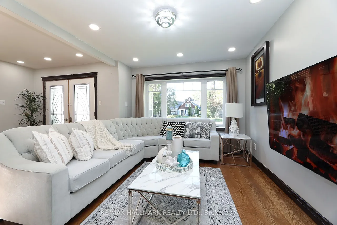 11 Brookside Drive — photo 3