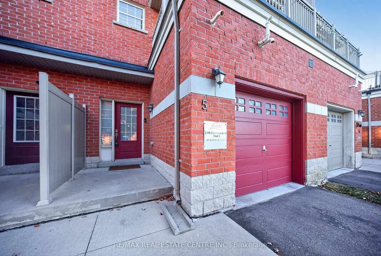 2530 Countryside Drive, Unit 5 — photo 3