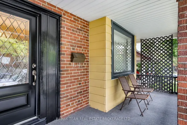 389 Glenlake Avenue — photo 2