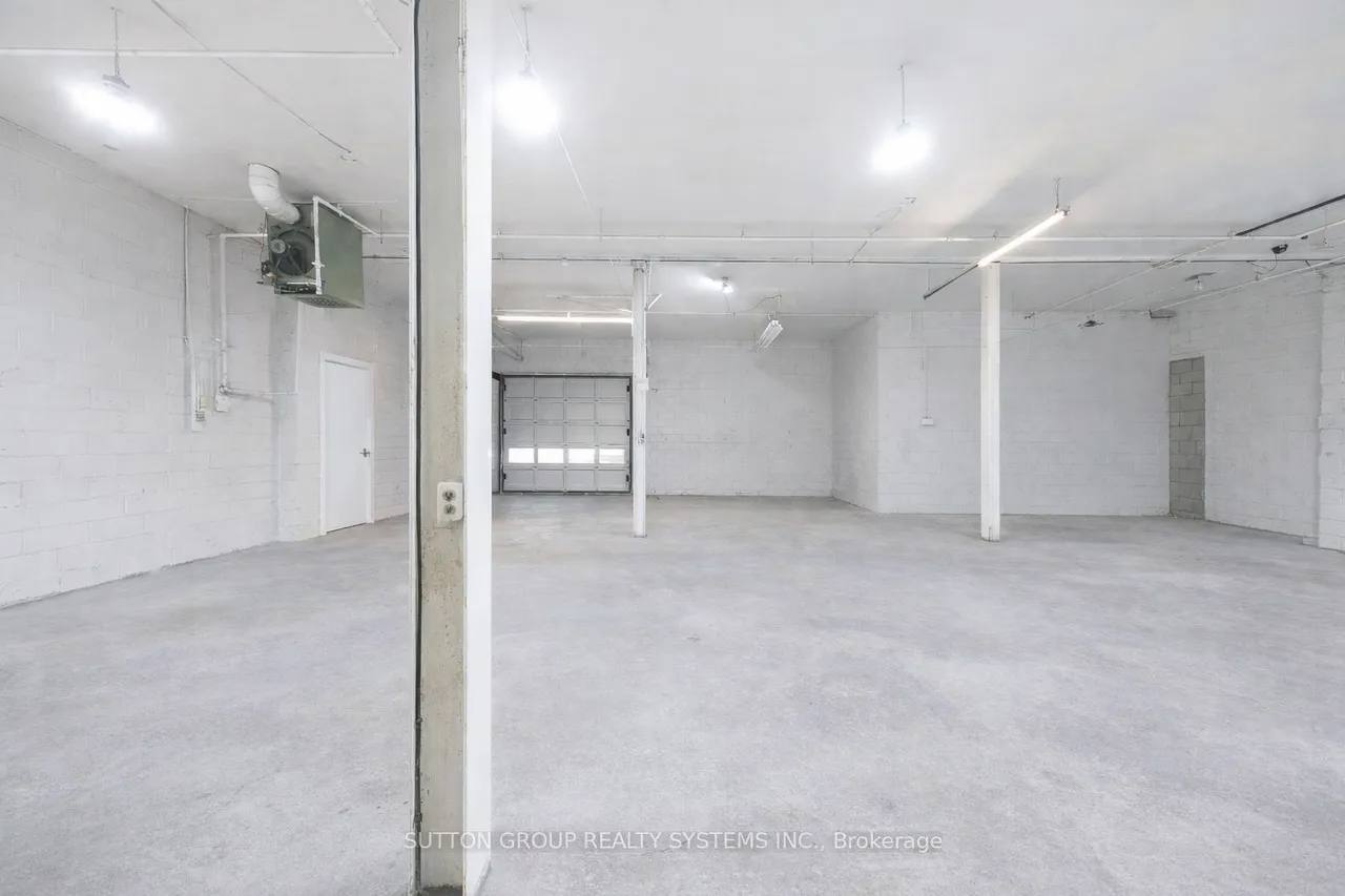 29 Milford Avenue — photo 7