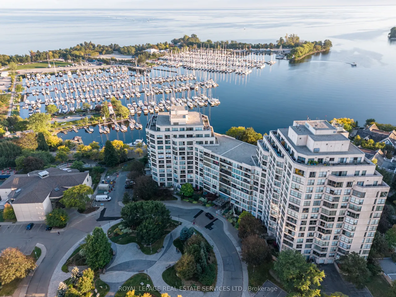 2267 Lake Shore Boulevard W, Unit 1304 — photo 27