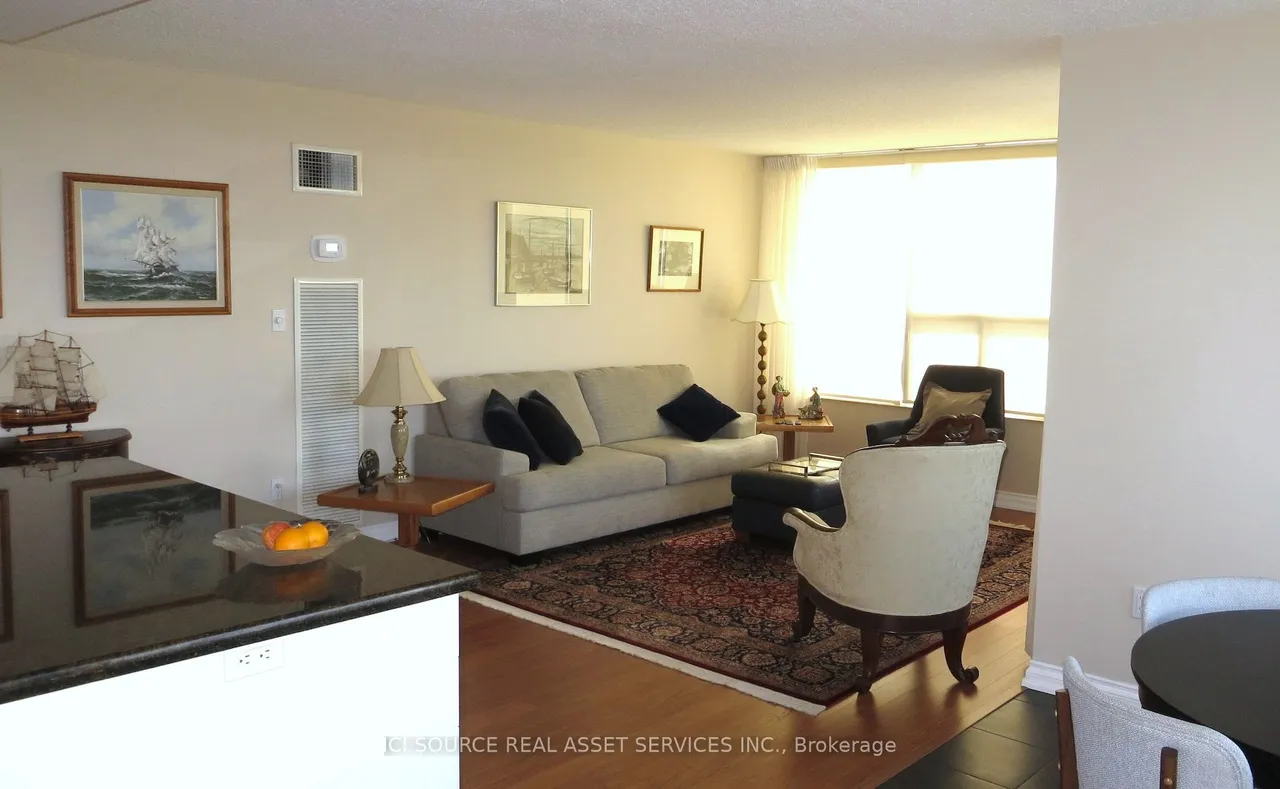 50 Quebec Avenue, Unit 1702 — photo 3
