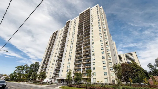 155 Marlee Avenue, Unit 601 — photo 2