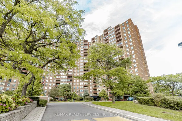 716 The West Mall N/A — photo 2