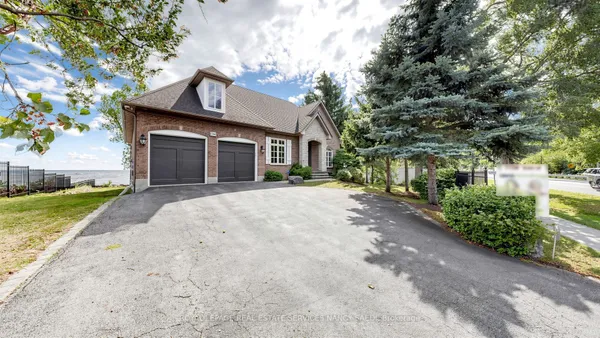 1296 LAKESHORE Road W