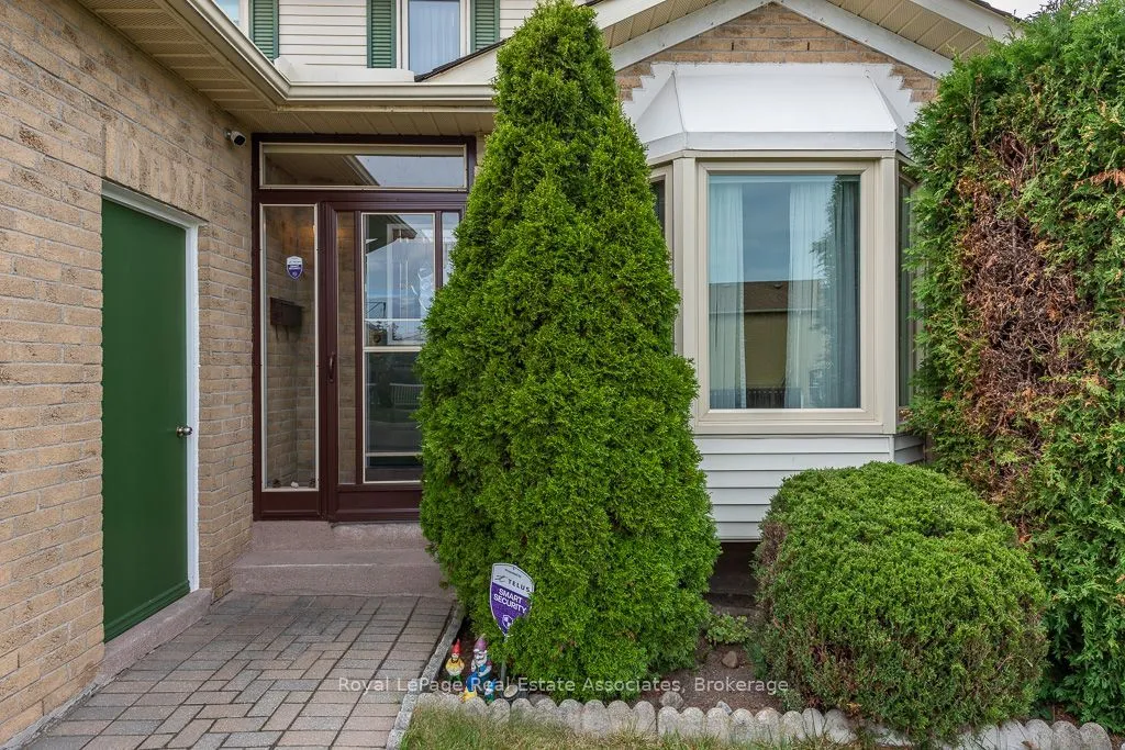 4 Nuttall Street — photo 3