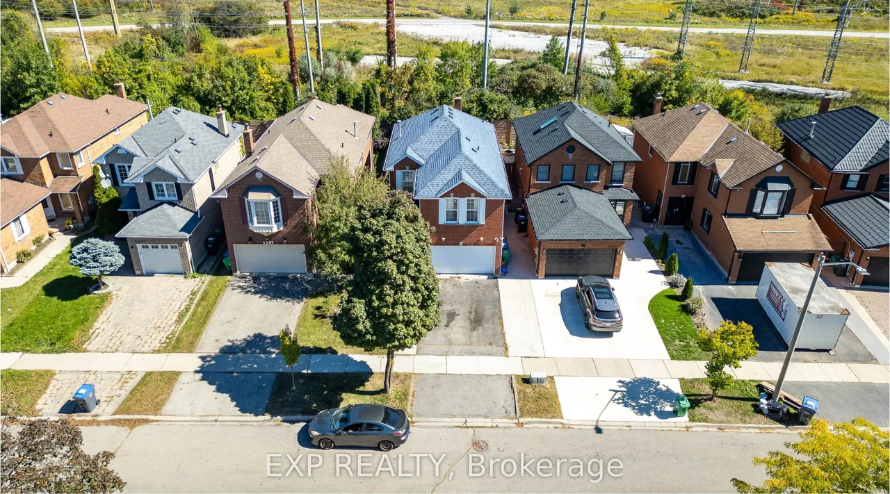 4365 Mississauga, ON Violet Road — photo 23