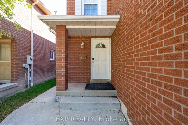 4365 Mississauga, ON Violet Road — photo 2