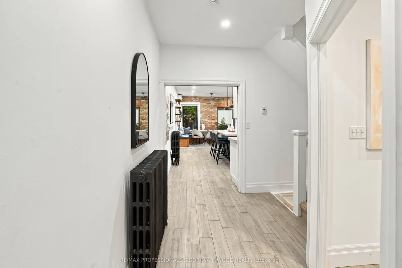 266 Glenlake Avenue — photo 3