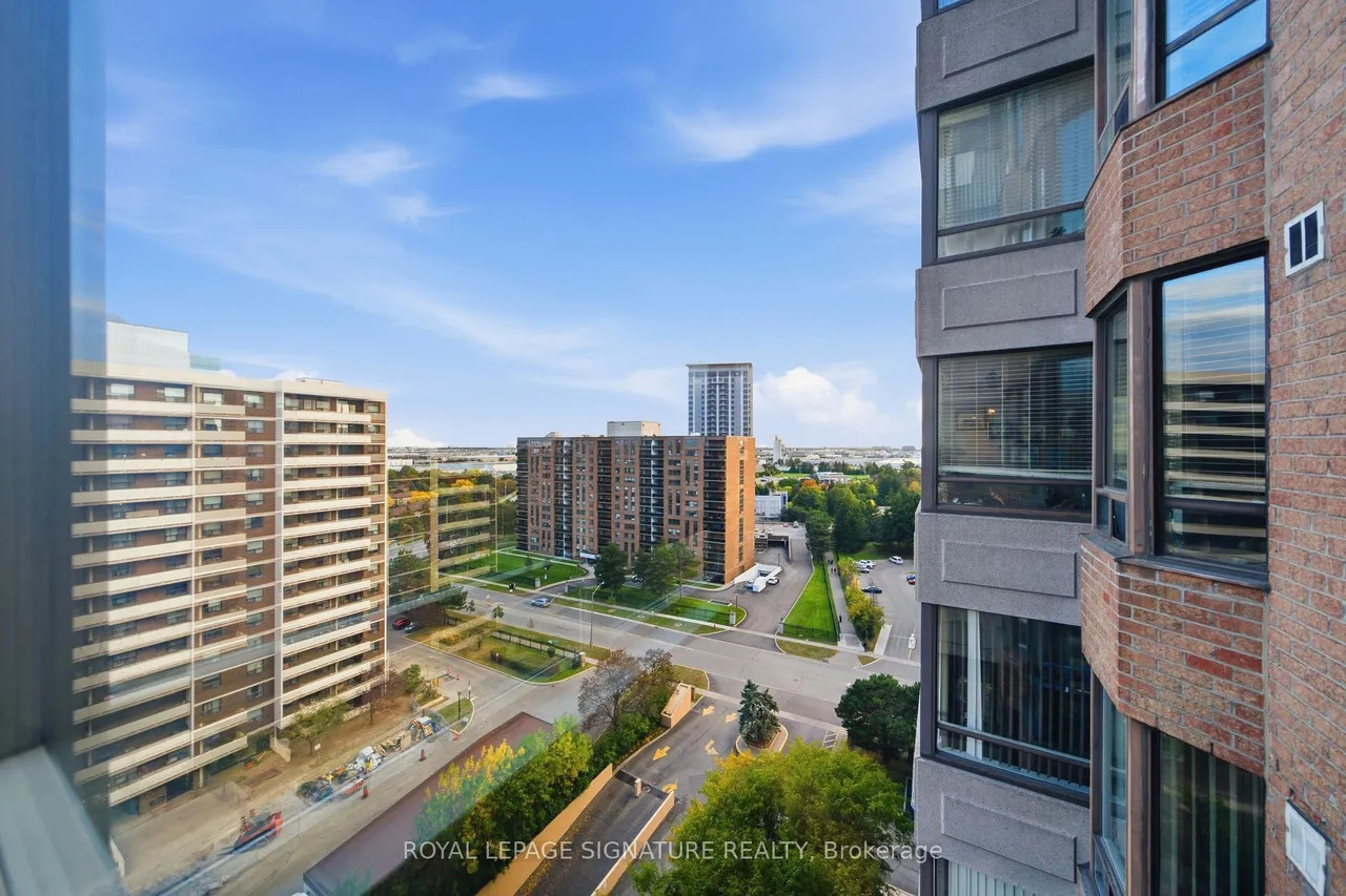 5 Lisa Street, Unit 1401 — photo 24
