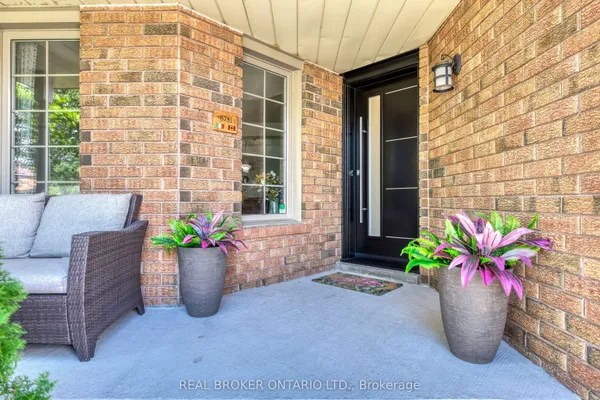 6781 Gracefield Drive — photo 2