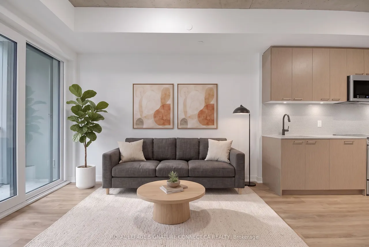 1808 St Clair Avenue, Unit 410 — photo 2