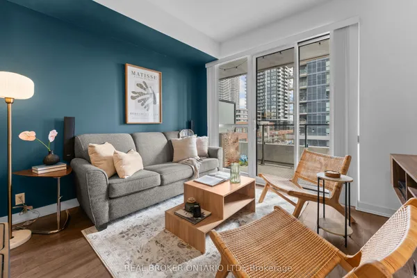 10 Park Lawn Road, Unit 405