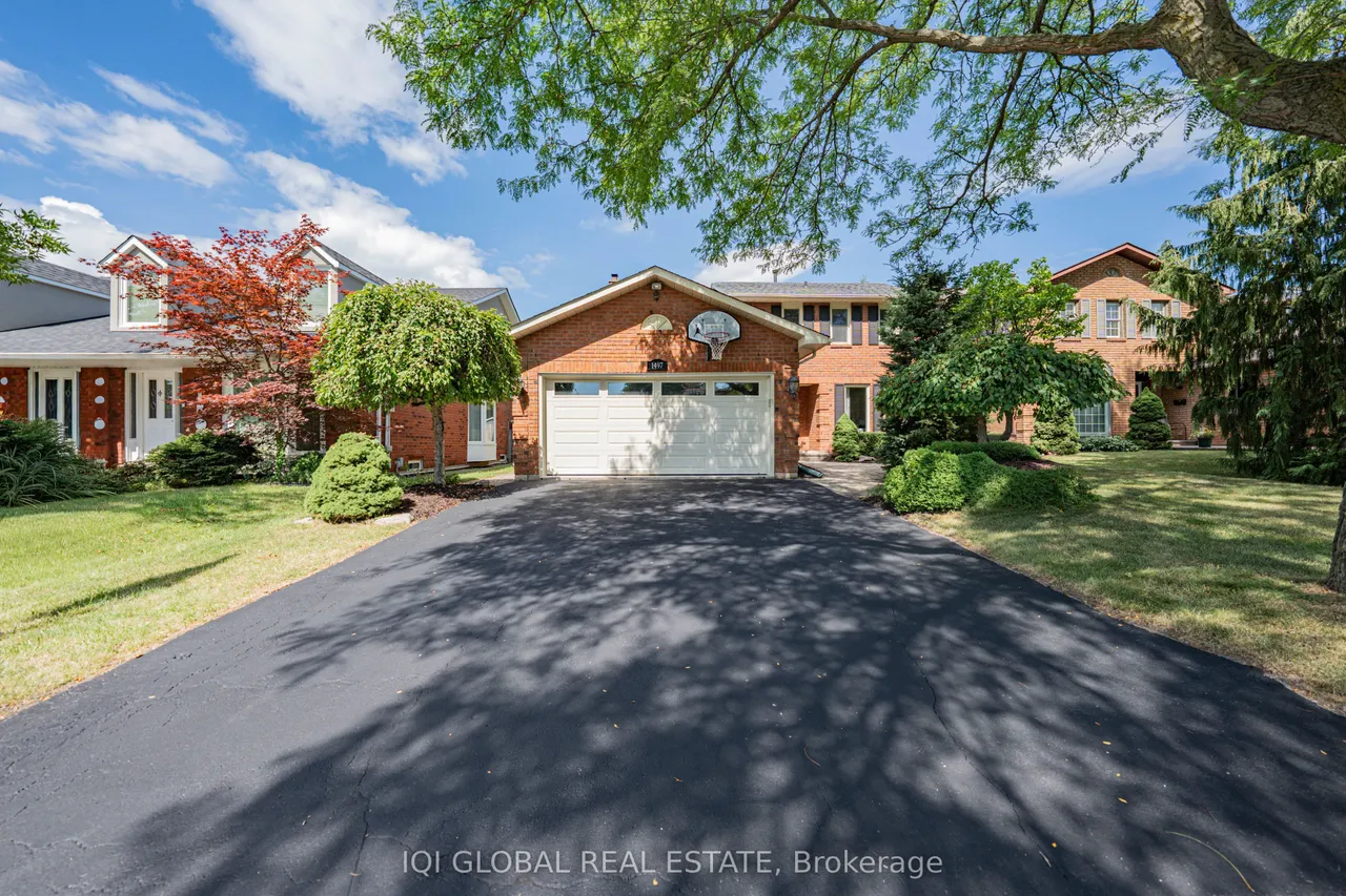 1497 Greenbriar Drive — photo 2