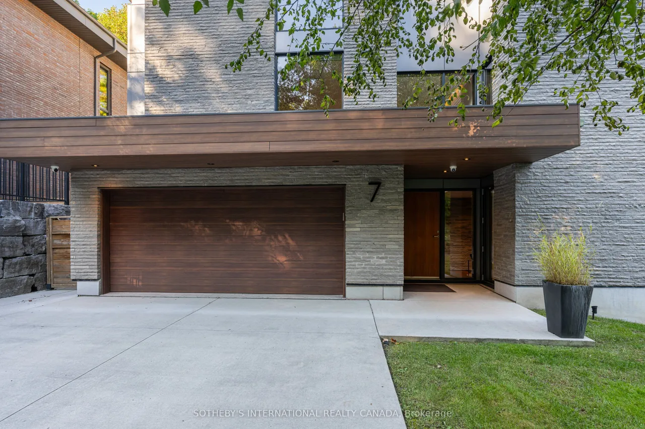 7 North Drive — photo 2