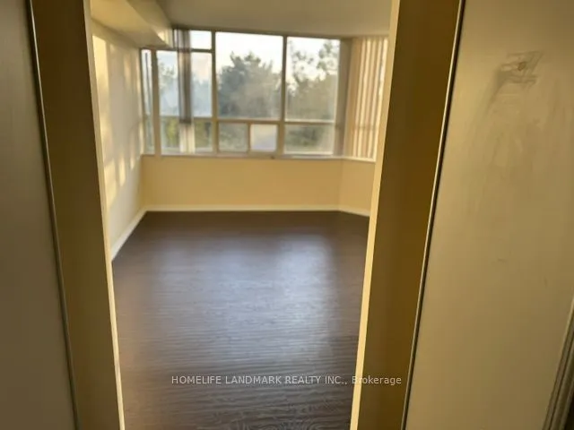 30 Malta Avenue, Unit 305 — photo 32