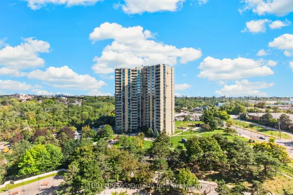 10 Martha Eaton Way, Unit 1211 — photo 2