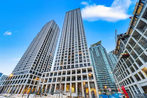 30 Elm Drive W, Unit 3006
