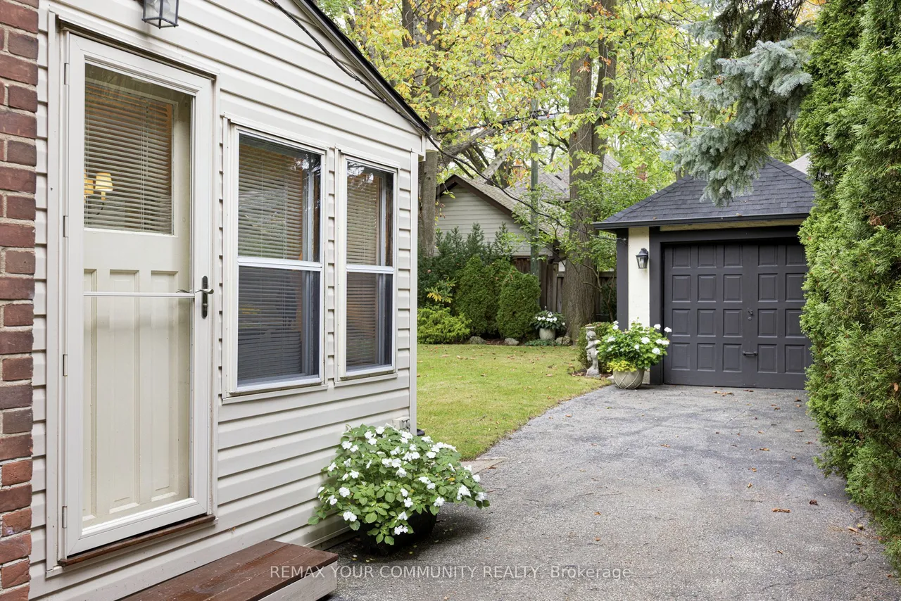 22 Belvedere Boulevard — photo 49
