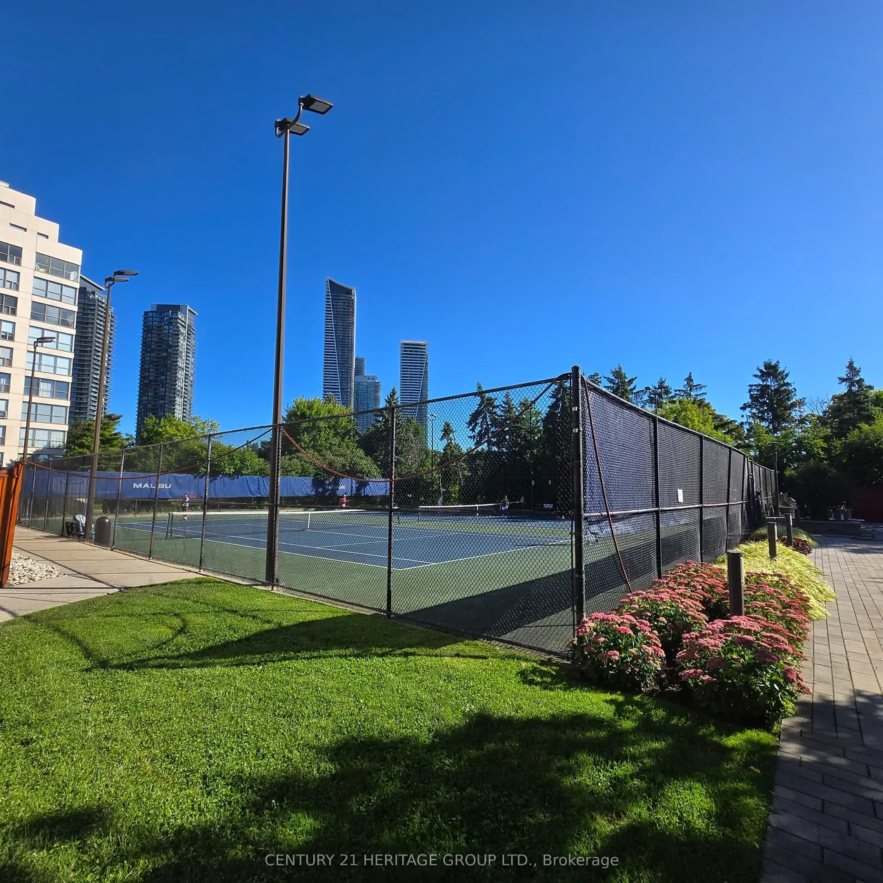 2267 Lakeshore Boulevard W, Unit 610 — photo 14