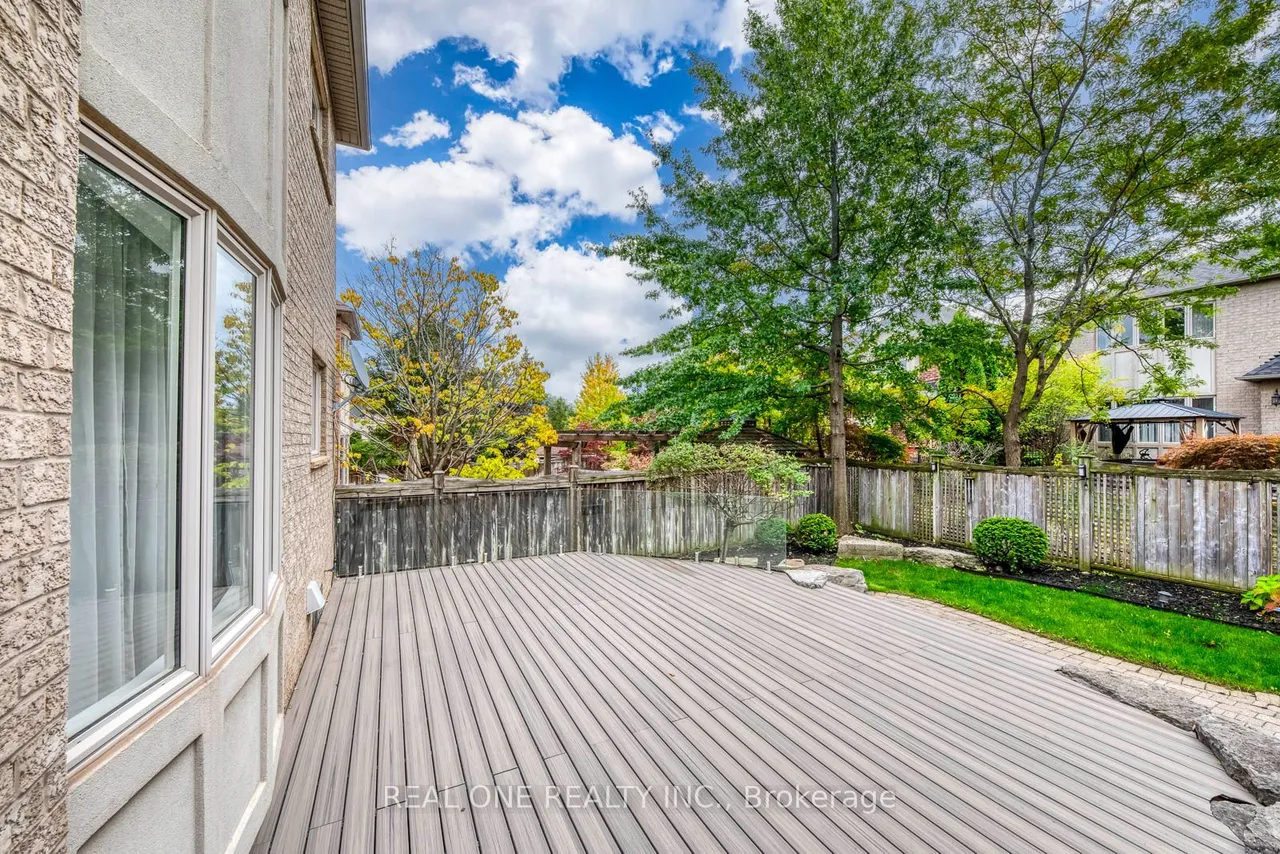 2456 Bon Echo Drive — photo 49