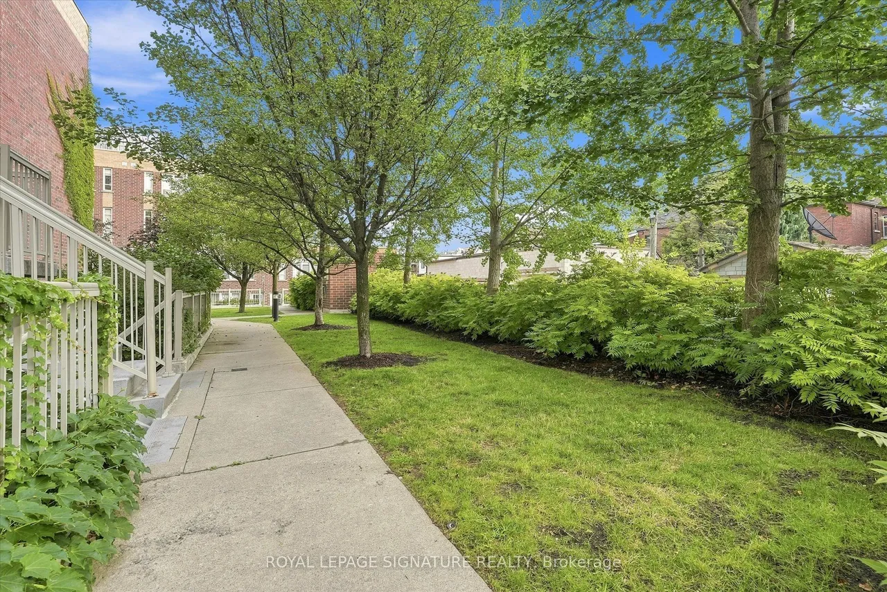 5 Elsie Lane, Unit TH135 — photo 31