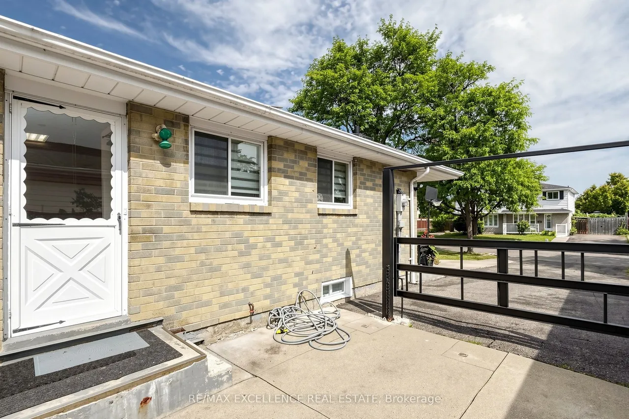 25 Graymar Road — photo 48