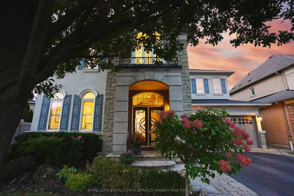 130 Innville Crescent — photo 2