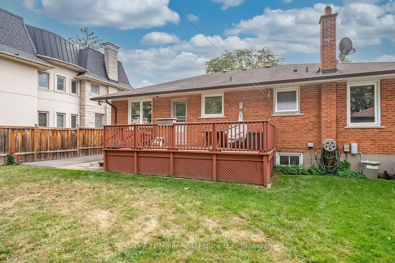 1135 Bridge Road N — photo 47