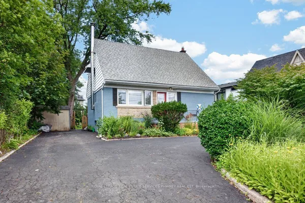 487 Wildwood Drive — photo 2