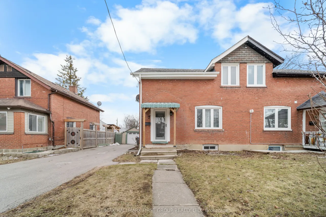 7 Mcmurchy Avenue S — photo 45