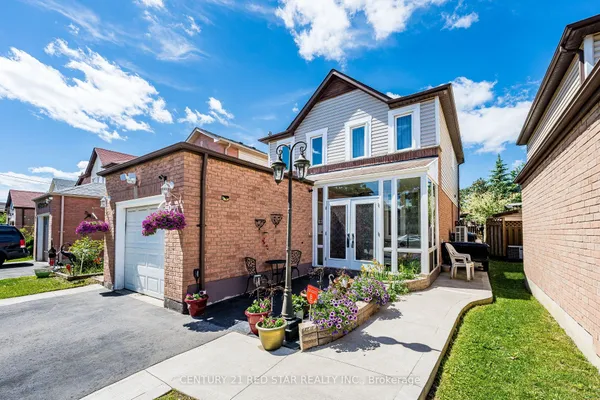 52 Newdale Place — photo 2