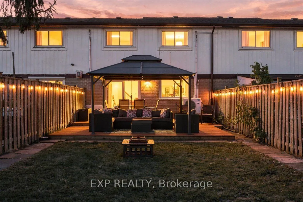 16 Havenbrook Court — photo 45