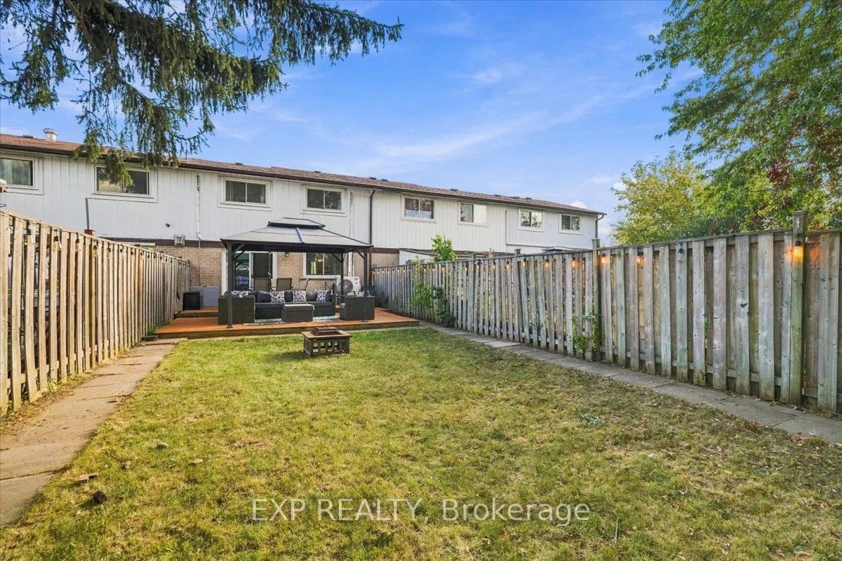 16 Havenbrook Court — photo 44