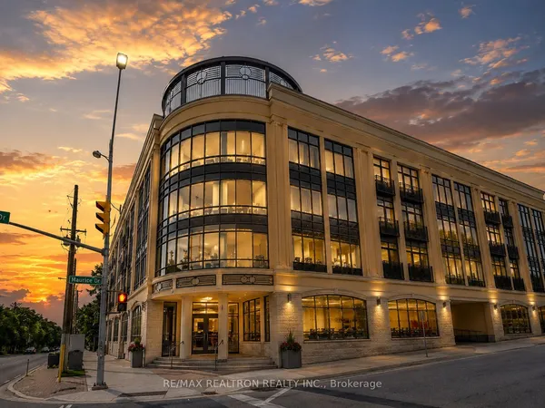 205 Lakeshore Road W, Unit 201