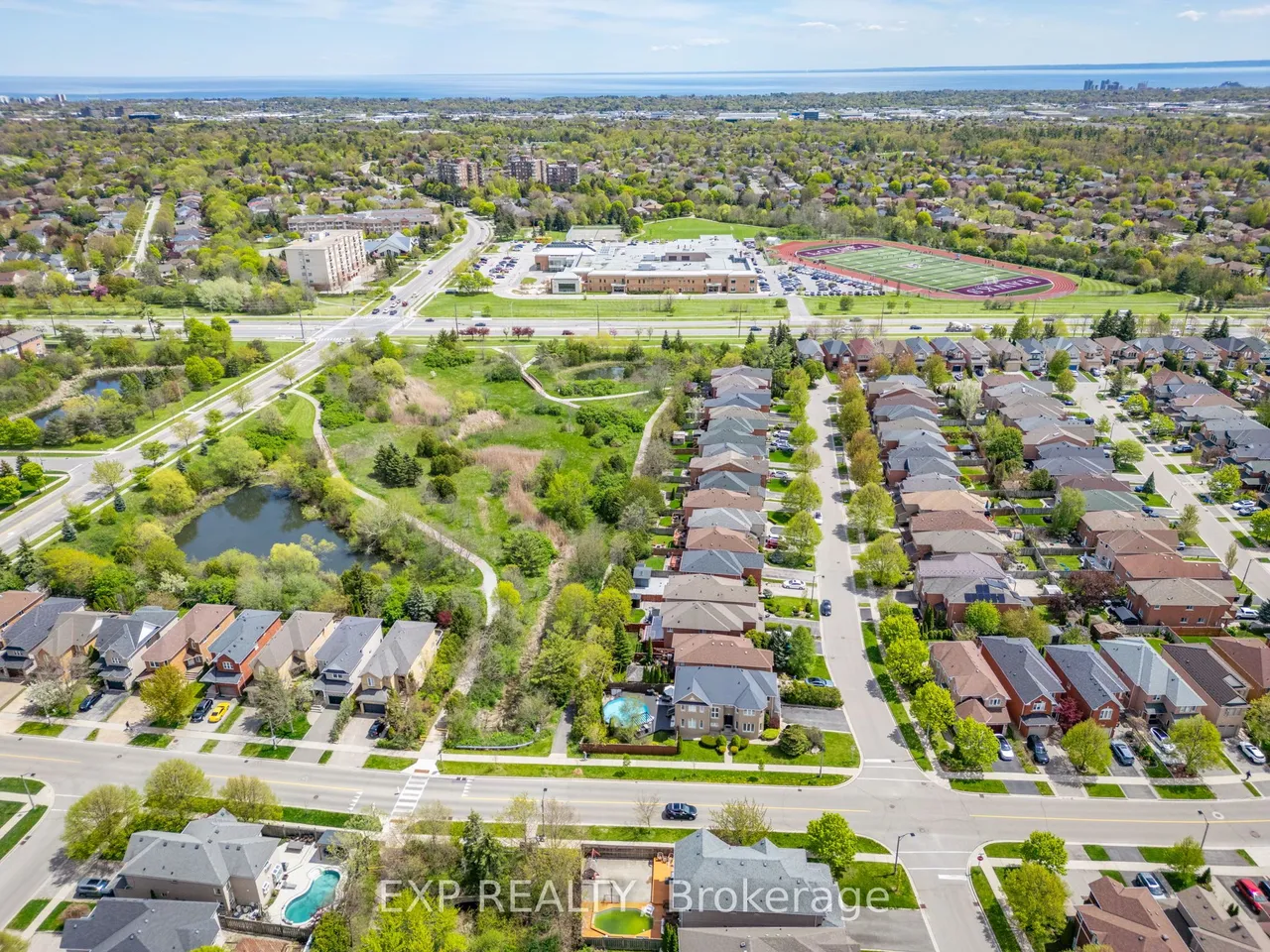 2137 Frontier Drive — photo 49