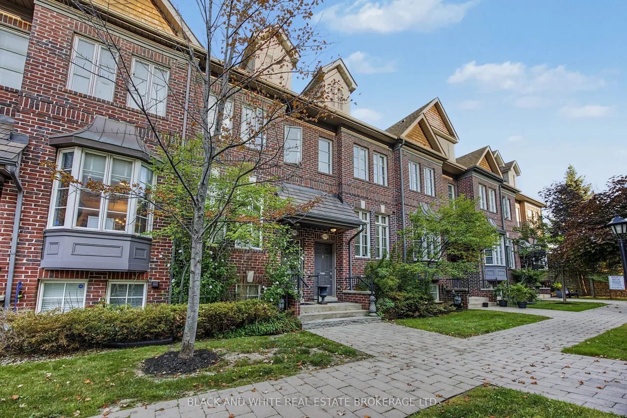265 Van Dusen Boulevard, Unit 5