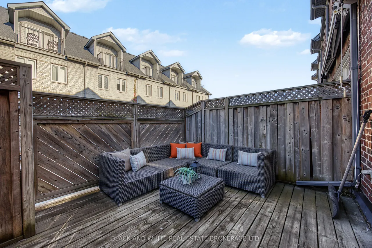265 Van Dusen Boulevard, Unit 5 — photo 18