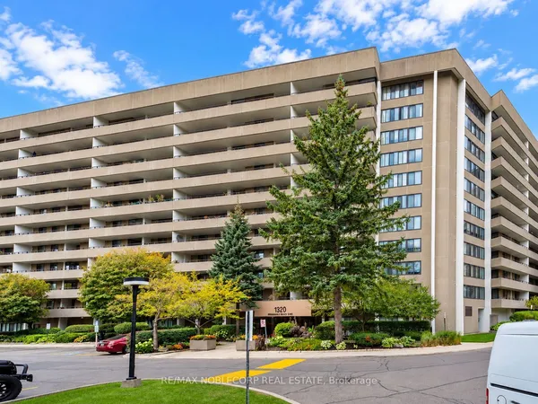 1320 Mississauga Valley, Unit 405 — photo 2