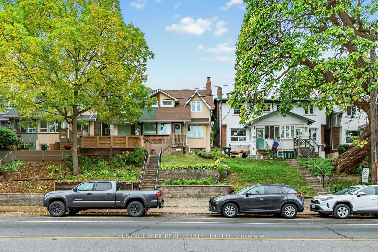 1394 Davenport Road — photo 24