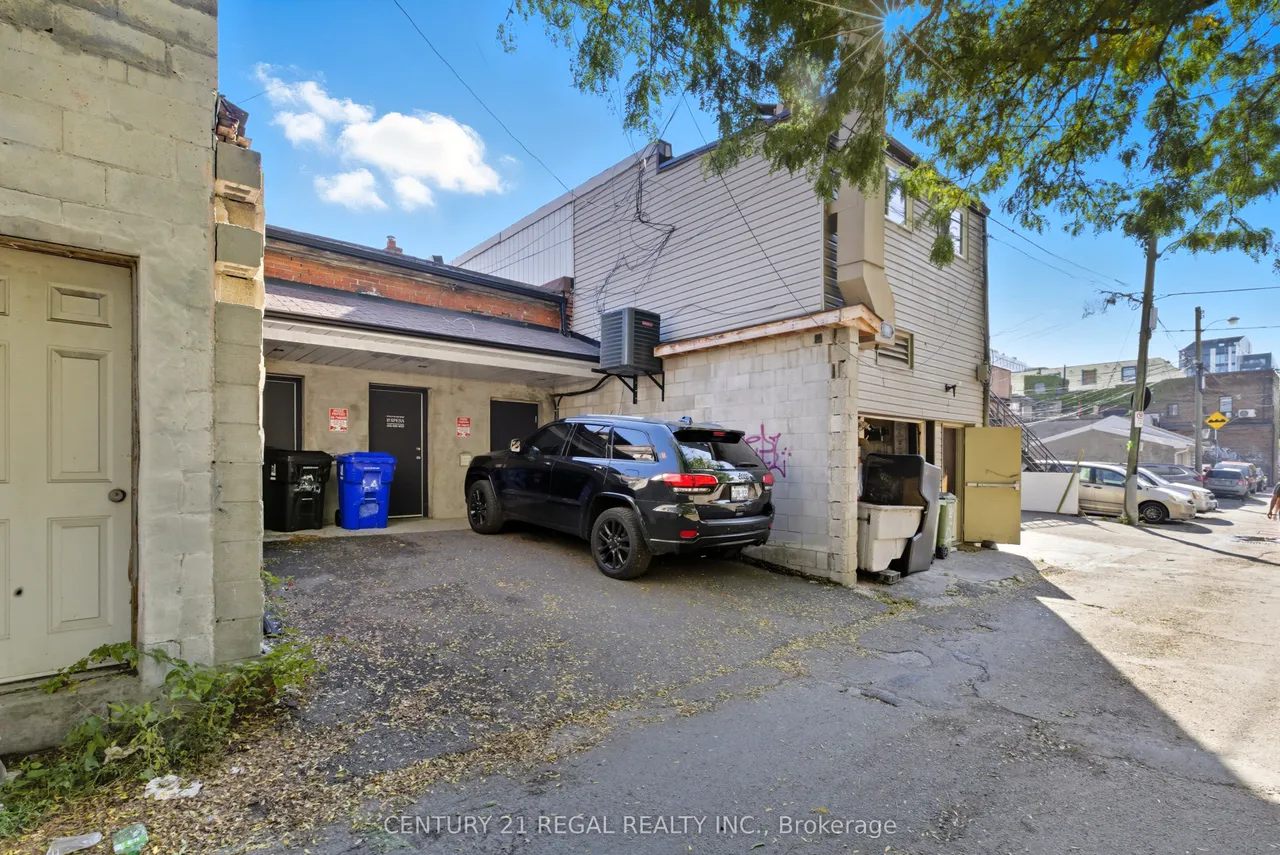 1700 St Clair Avenue W — photo 22
