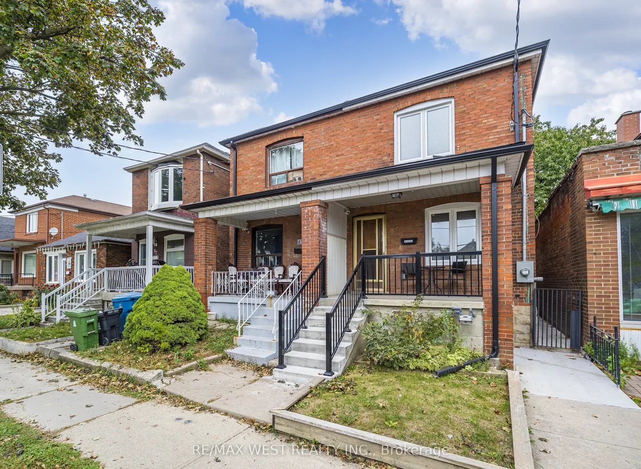 83 Scott Road