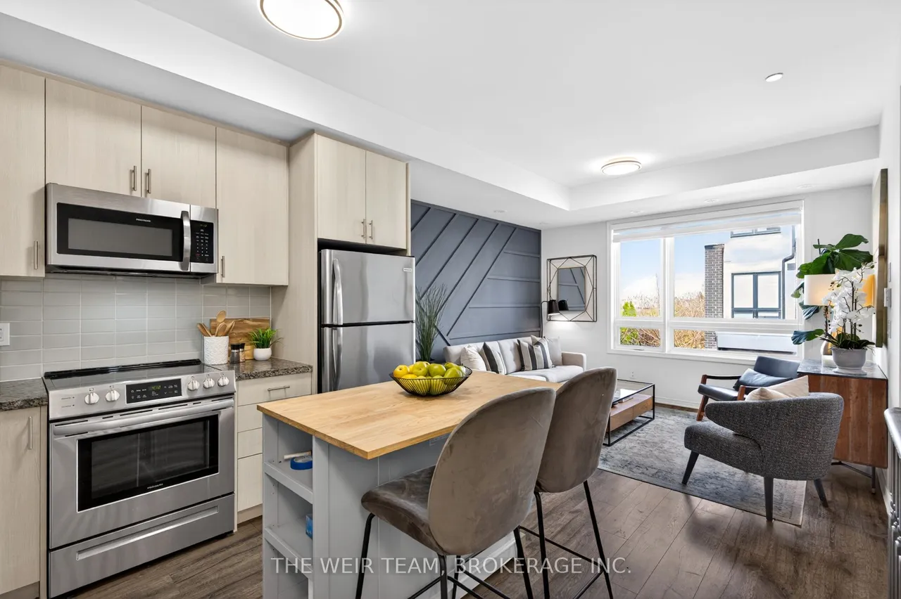 1120 Briar Hill Avenue, Unit 308 — photo 2