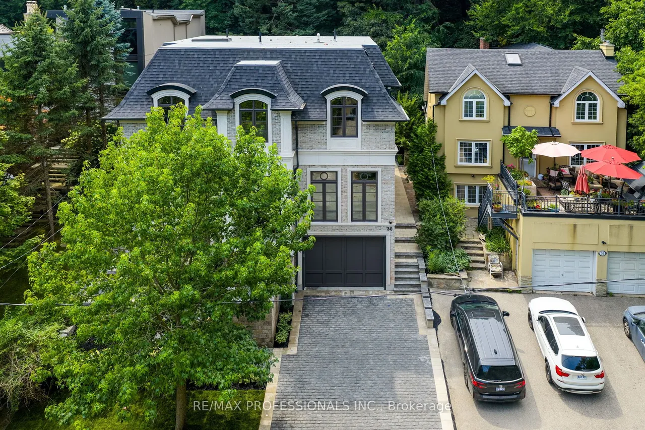 30 Dacre Crescent — photo 3