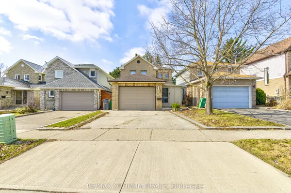 5 Roehampton Crescent
