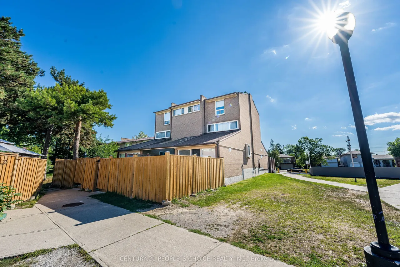 242 John Garland Boulevard, Unit 2