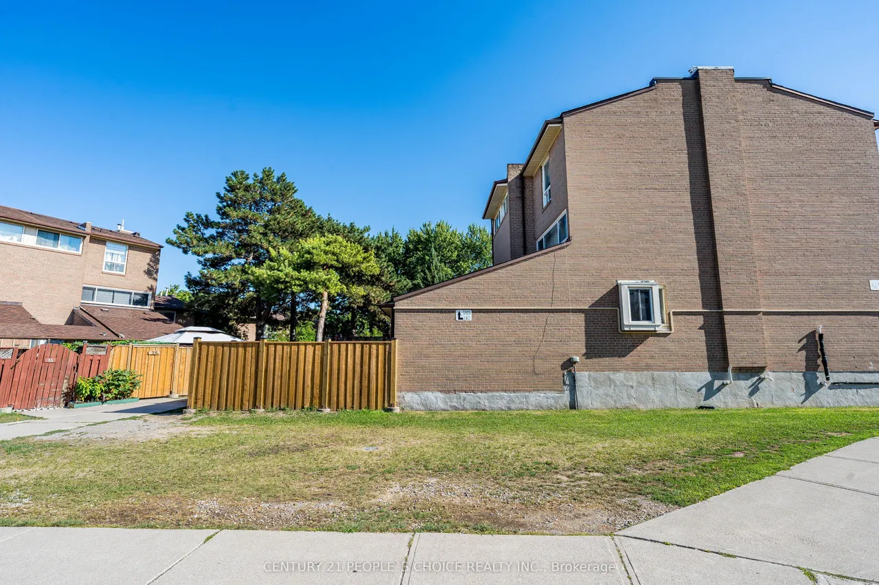 242 John Garland Boulevard, Unit 2 — photo 30