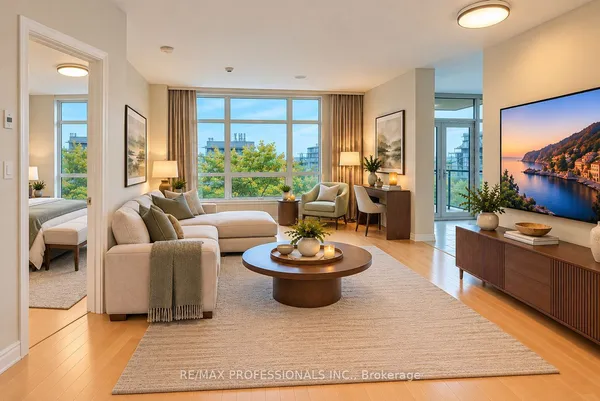 1135 Royal York Road, Unit 816