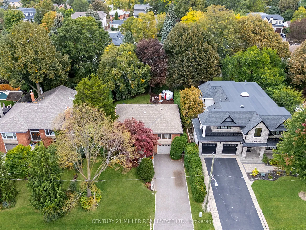 475 Willis Drive — photo 3